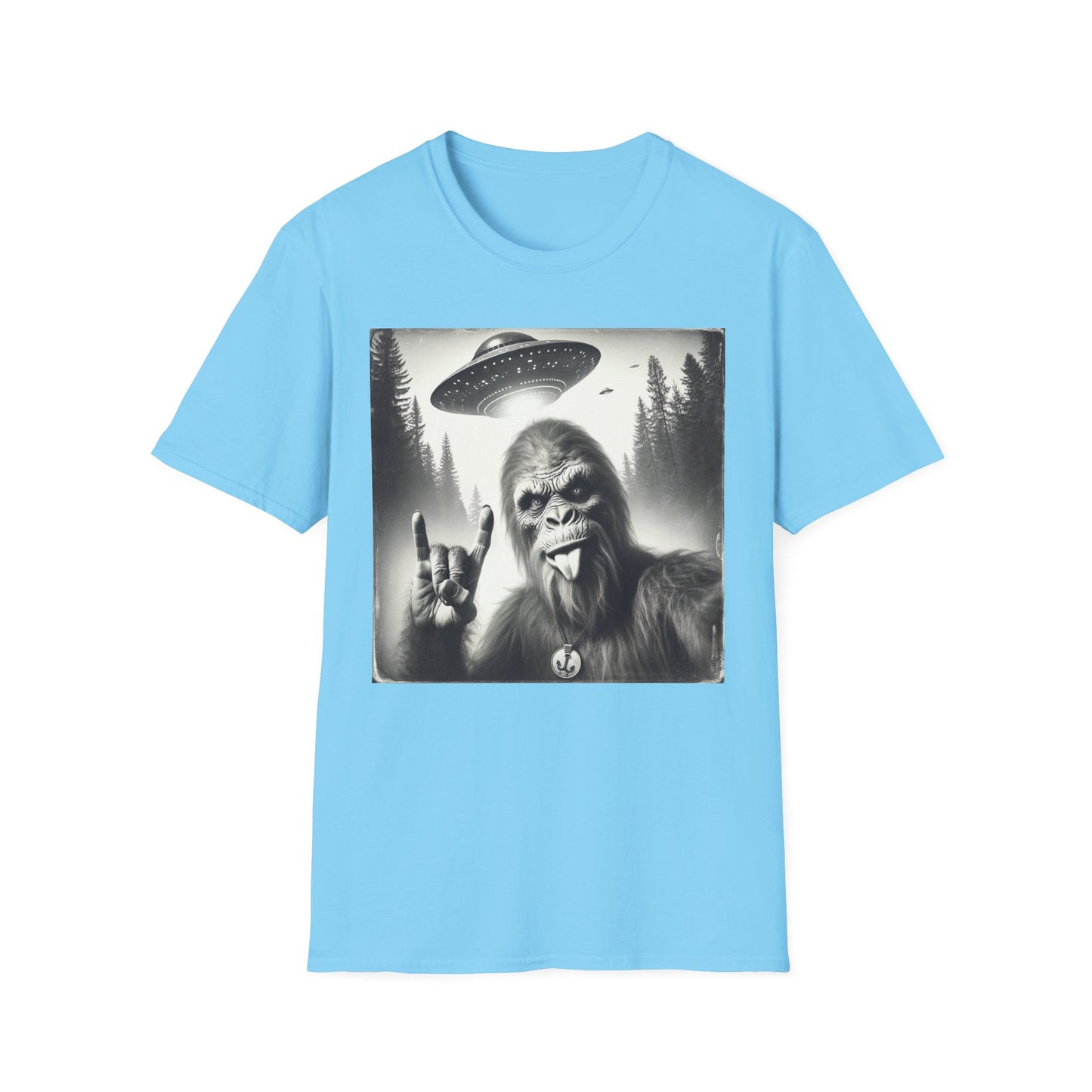 Bigfoot/Sasquatch Selfie Unisex Short Sleeve T-Shirt, Front Design